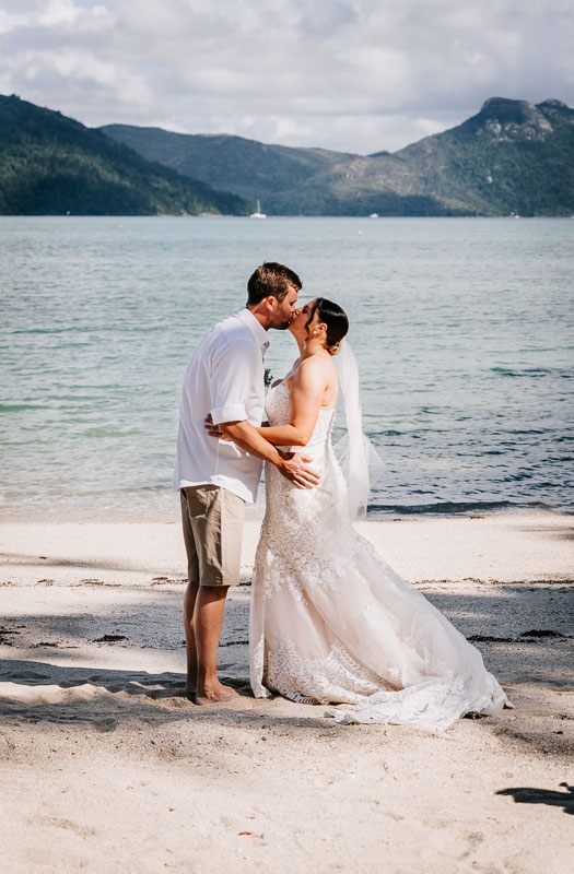 Hayman Island wedding first kiss