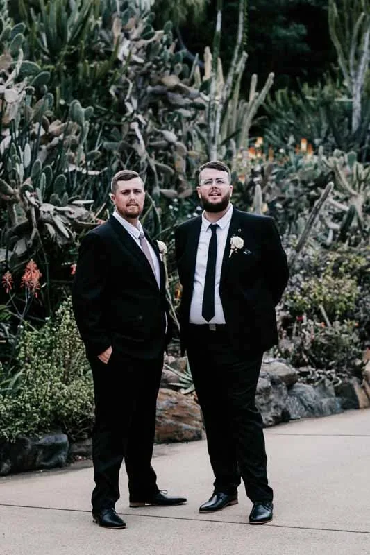 groom and groomsmen
