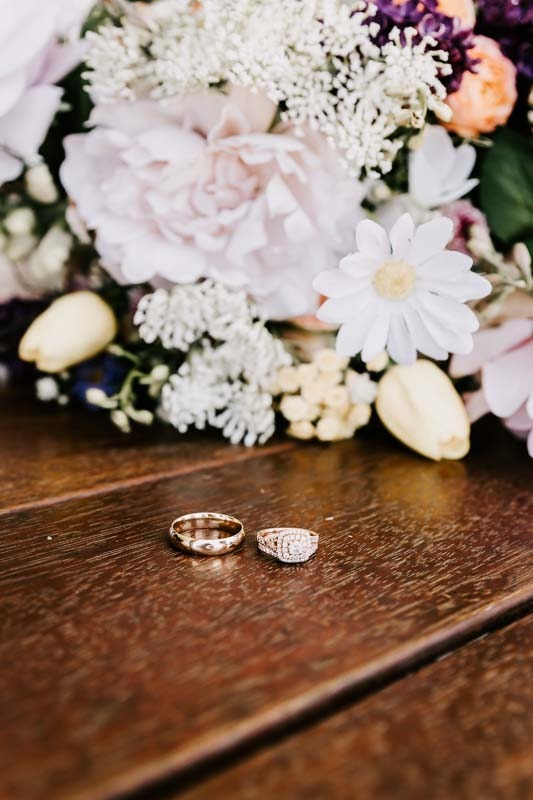 Rings and bouquet