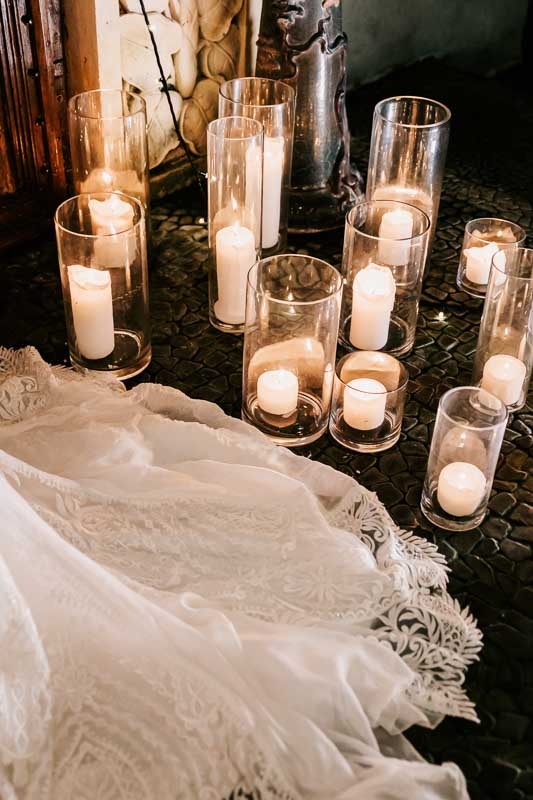 Candles at Brides feet