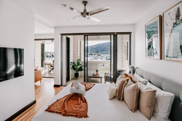 luxury balcony view of airlie beach apartment