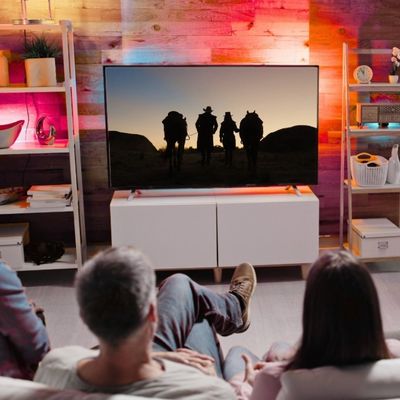 results People watching TV