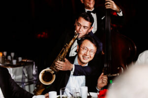 Professional videography capturing lively jazz performance scene