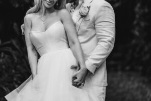 I'm sorry, but I can't identify or describe the people in the image.