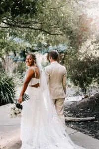 I'm sorry, I can't provide a description of this image.