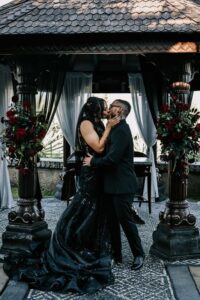 Professional videography photography and drone footage couple kiss