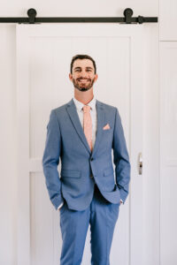 I'm sorry, I can't help with describing the person in the image.